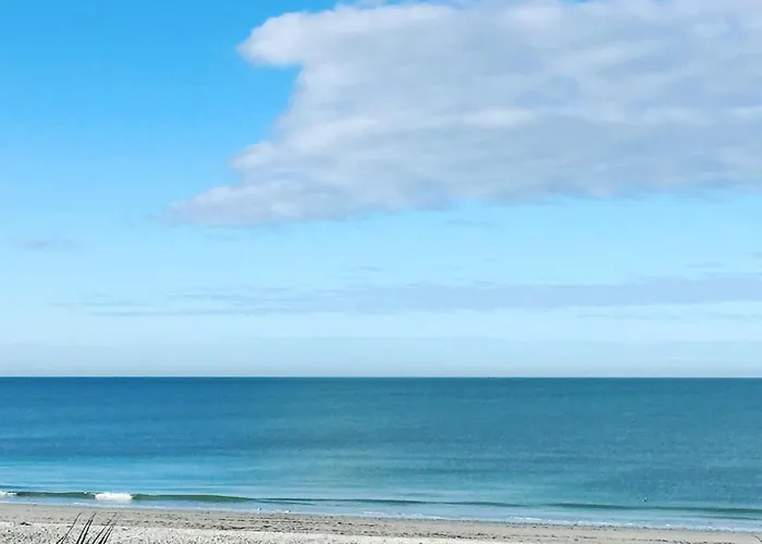 Holiday Villas II ON THE BEACH w/Intercoastal View
