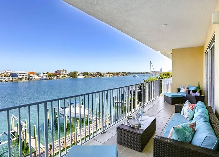 304 Bay Harbor