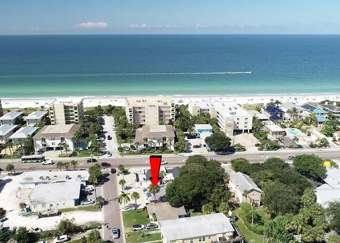Steps From The Beach, Best Location, 2 Bdrm 2 Bth
