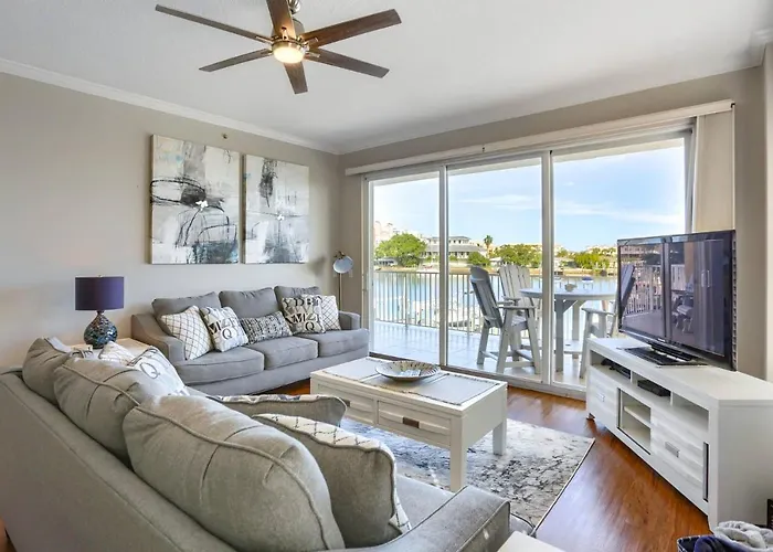204 Bay Harbor