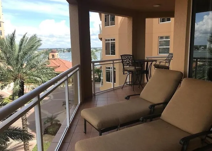 Belle Harbor 506W Panoramic Views