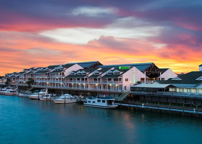 Holiday Inn & Suites Clearwater Beach S-Harbourside