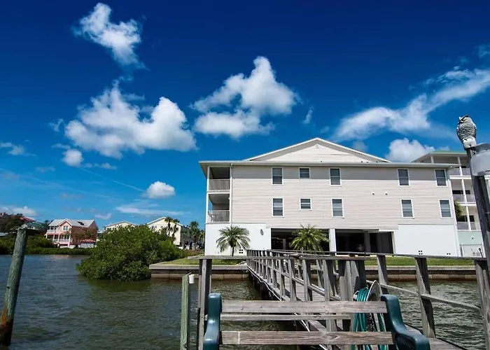 The Beach Oasis In Indian Shores, Fl