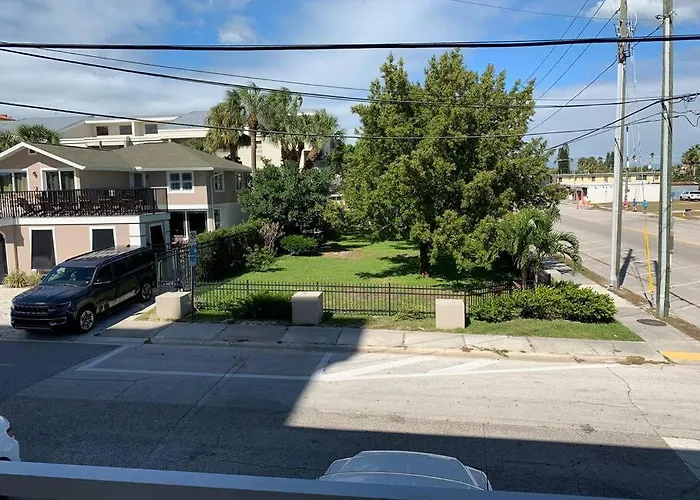 Beachview Town Home