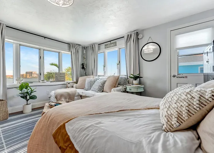 The Boho Waterview W Balcony Bbq & Heated Pool