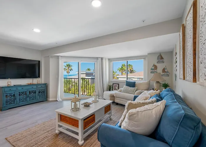 Breathtaking Penthouse Views Oceanview Getaway