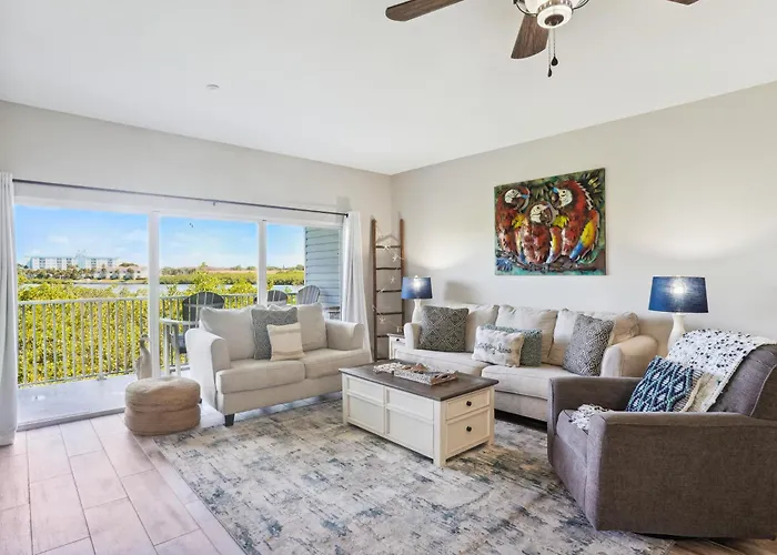 Mariner'S Pointe 701