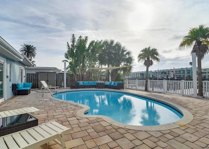 Pool, Swim Dock, Golf Cart! Ultimate Beach Retreat