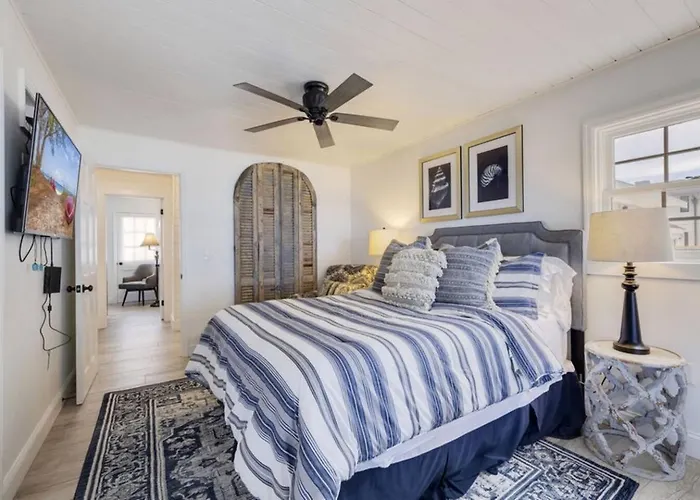 Casa Del Sol - Private Beachfront, Pool Table