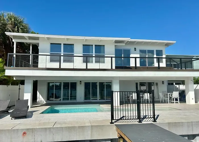 Bayside Grande Villa