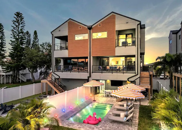 Walk2Beach, Heated Salt Pool, Pool Table, Gameroom
