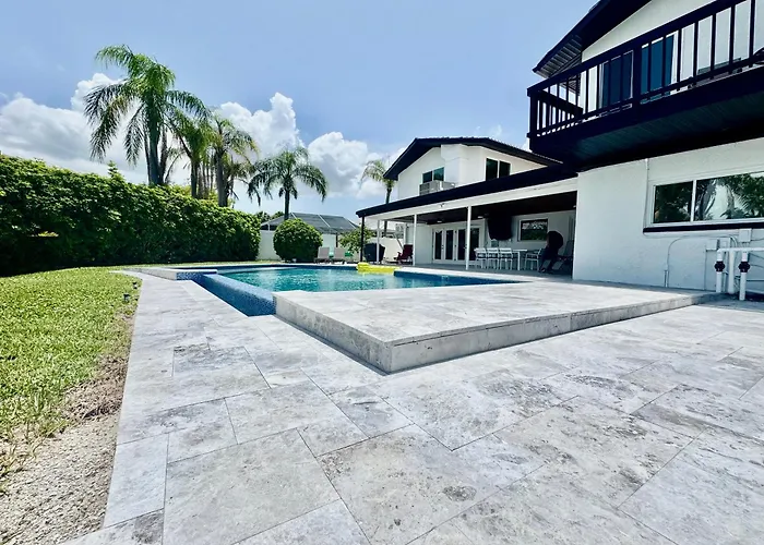 Clearwater Beach Waterfront Modern Villa 4Bd 2Big Open Loft 4Bt With Pool Boat Deck Sleep 15