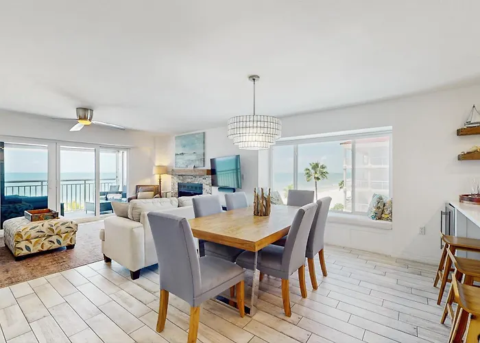 Shore House 502