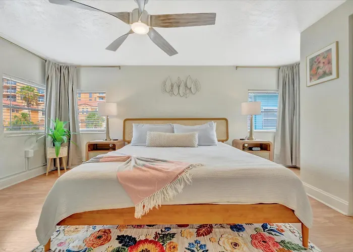 Watch The Dolphins Waterview 2-Bed Heated Pool