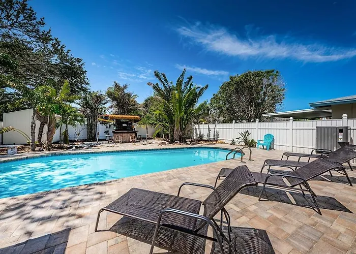 New Listing Relax At Our Beach Pool Home