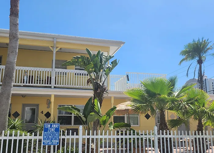 Silver Sands Motel