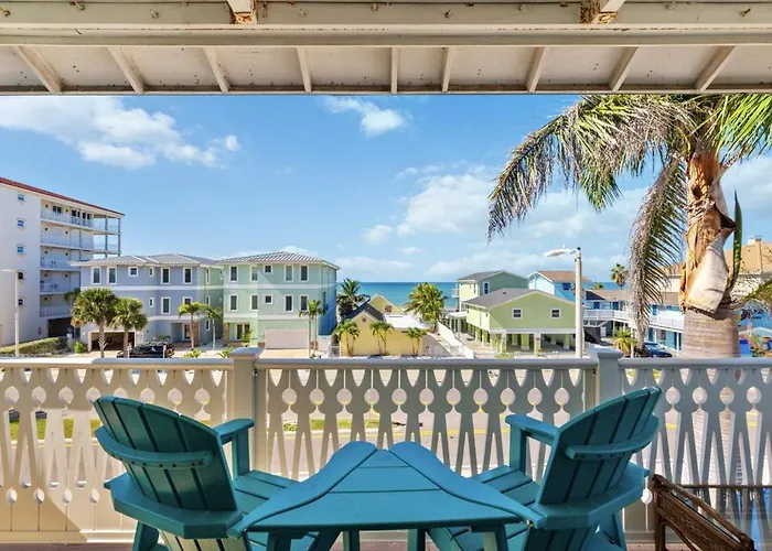 Spacious 4Br-3Ba Townhouse Steps From The Beach