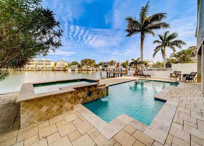 Heated Pool Spa And Fun At Ocean Shore Retreat