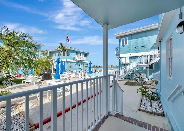 1B1B Resort Condo 2 Blocks To Clearwater Beach