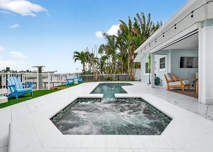 Mookies Beach House