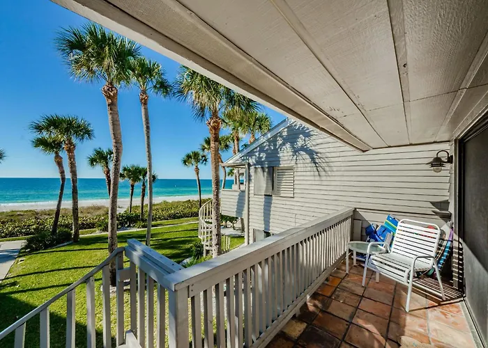 Beachfront Aldea 6