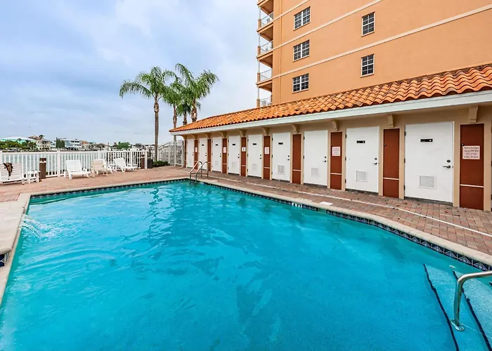 Waterfront Breeze Condo