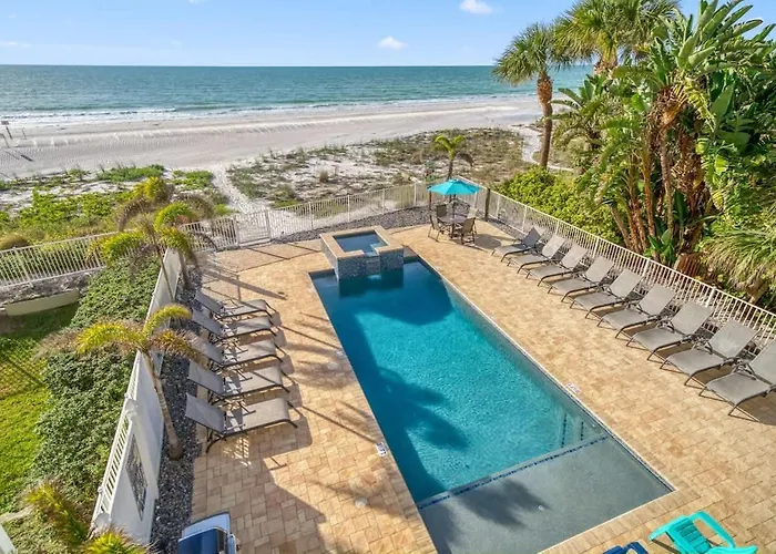 Four Shores Unit 1 Beach Condo Direct Gulf With Pool & Spa