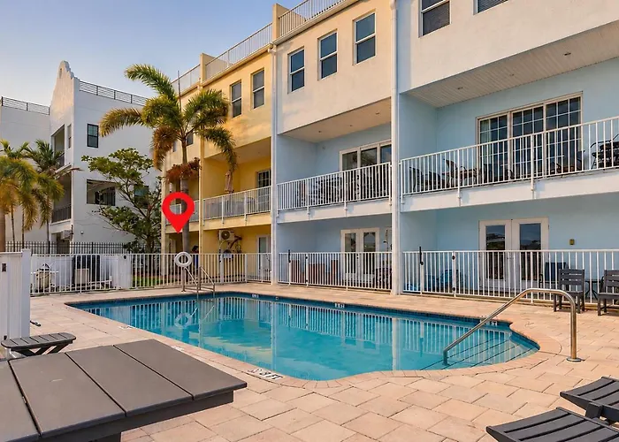 3Br House Clearwater - Boat Dock & Pool