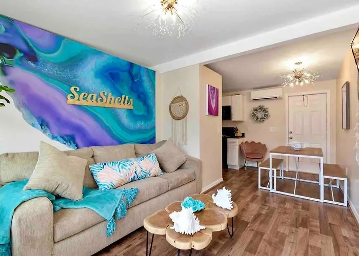 Indian Rocks Beach, Steps To Ocean, Renovated