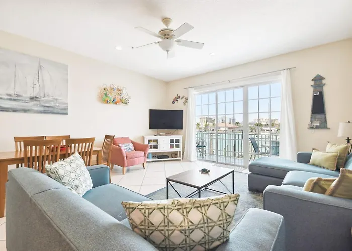 Waterfront 4-Level Townhome With Rooftop Deck!