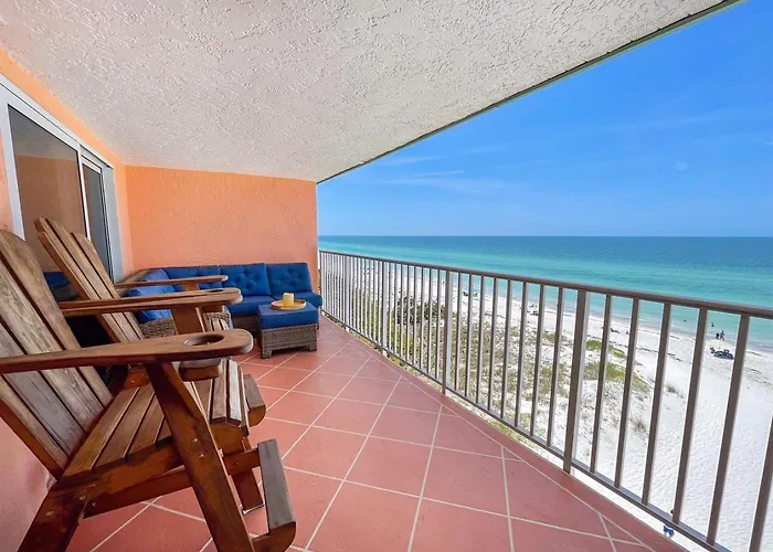 Panoramic Views Oceanfront Condo