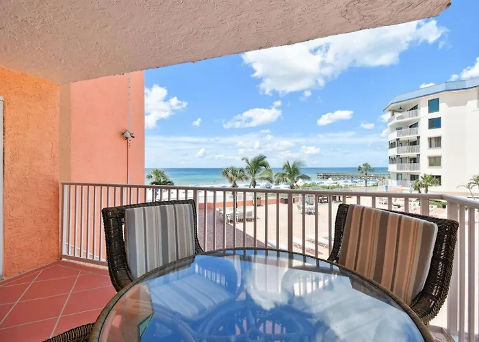 Modern Luxury Ocean & Pool View Condo