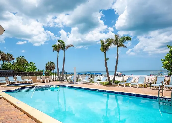Indian Rocks Beachside Pool & Steps To Sand