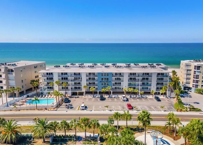 Escape To Beach Oasis! Family Friendly, Updated Beachside Condo With Heated Pool!
