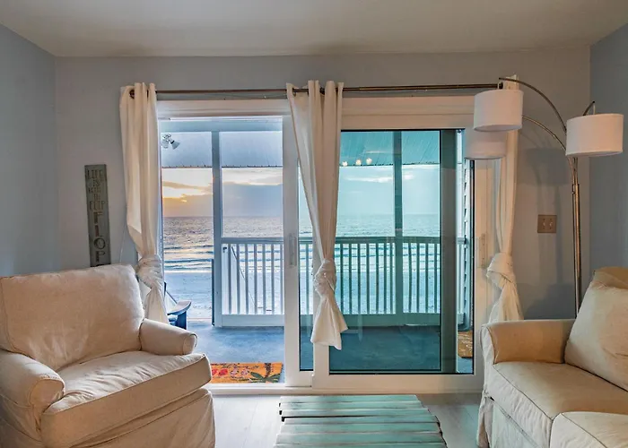 Beachfront Condo-Gulf Views-On The Sand