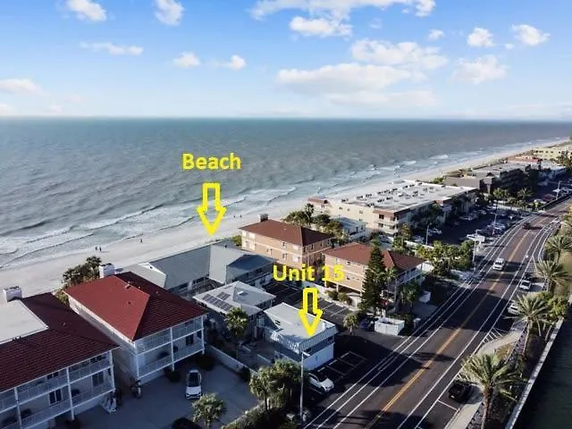 Indian Rocks Beach Condo-Steps To The Sand