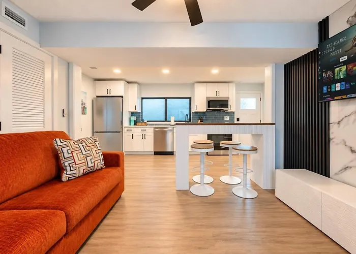 Three Tides Vacation Rentals