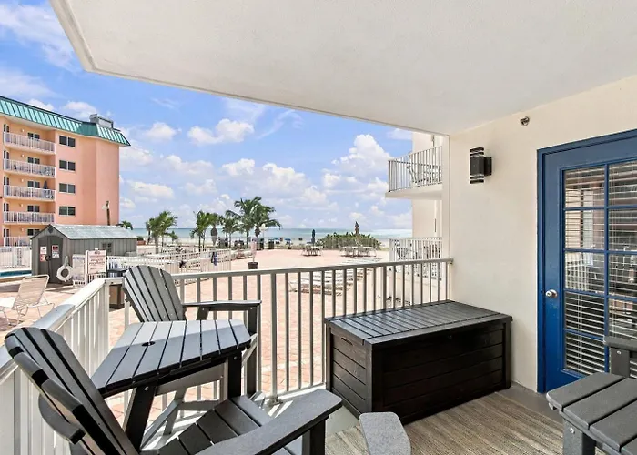Coastal Ocean View Condo At Beach Palms