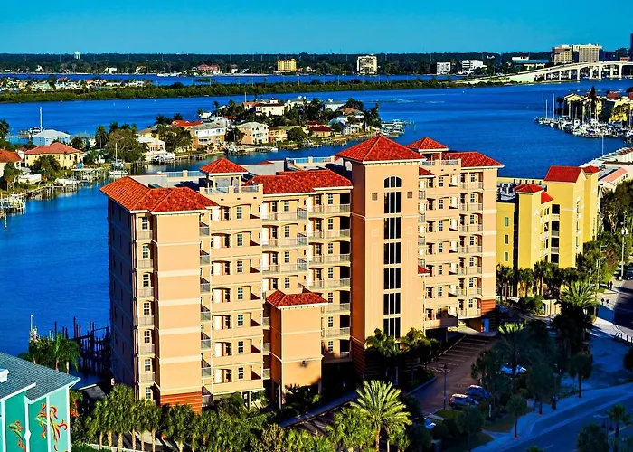 Harborview Grande 700 Waterfront Condo