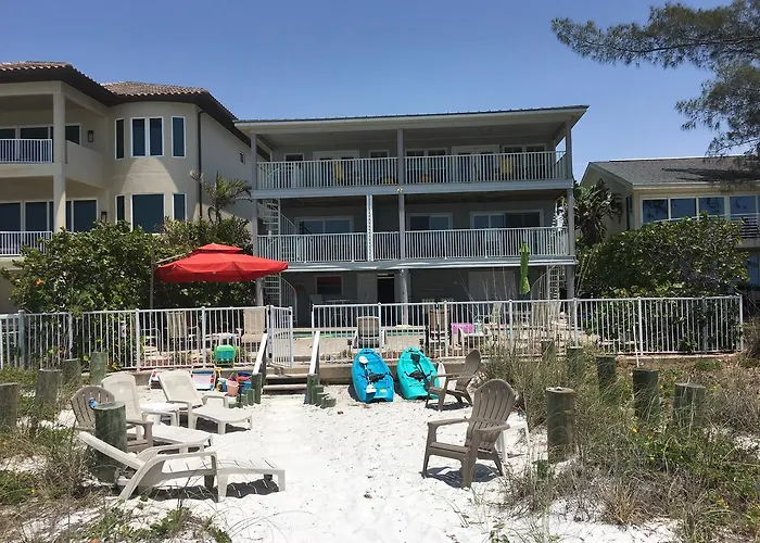 Joyce'S Beachfront Suite 3