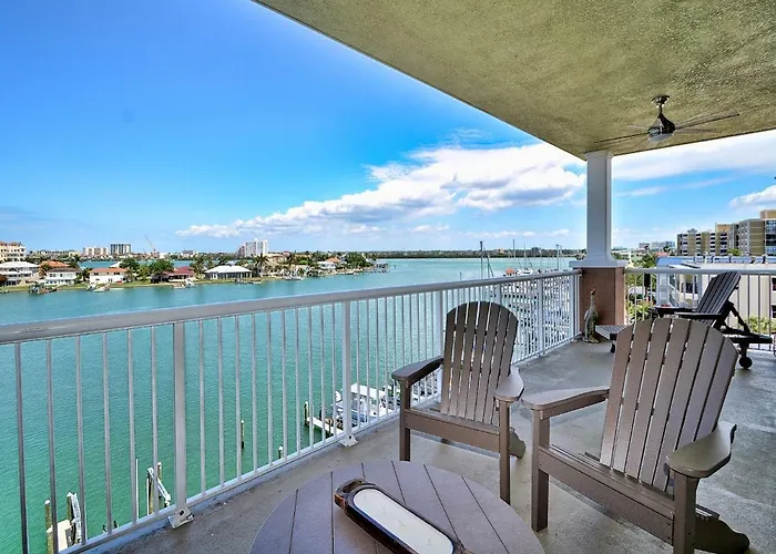 Sandpiper'S Cove 503 Sandpiper'S Cove Waterfront 3 Bedroom 2 Bathroom 23141