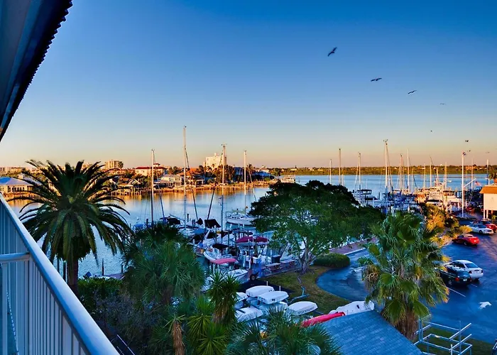 Bayside Condos 29 City&bay views 659